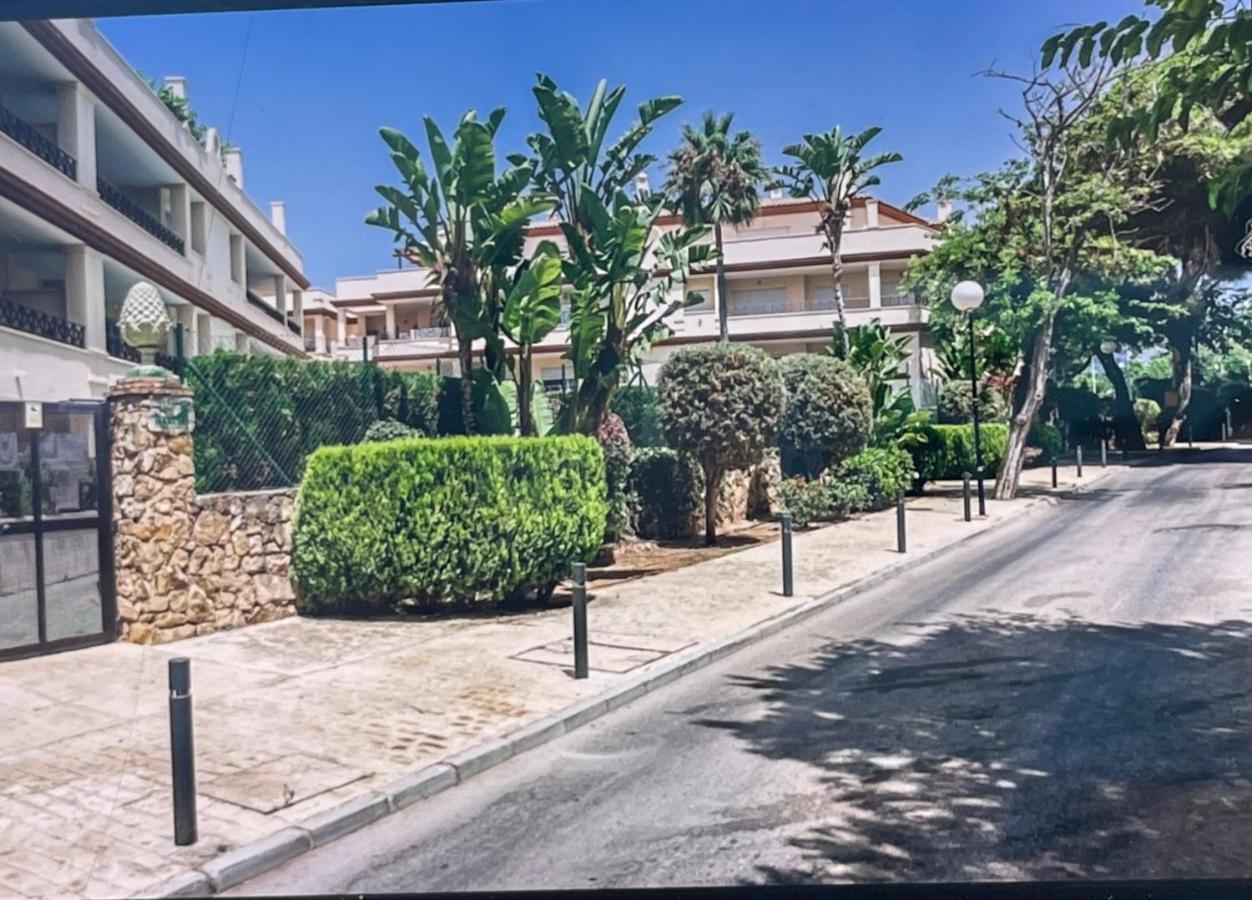 Marbella Pleasant Duplex By Elviria Las Dunas Beach Экстерьер фото