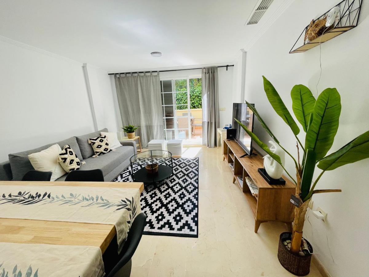Marbella Pleasant Duplex By Elviria Las Dunas Beach Экстерьер фото