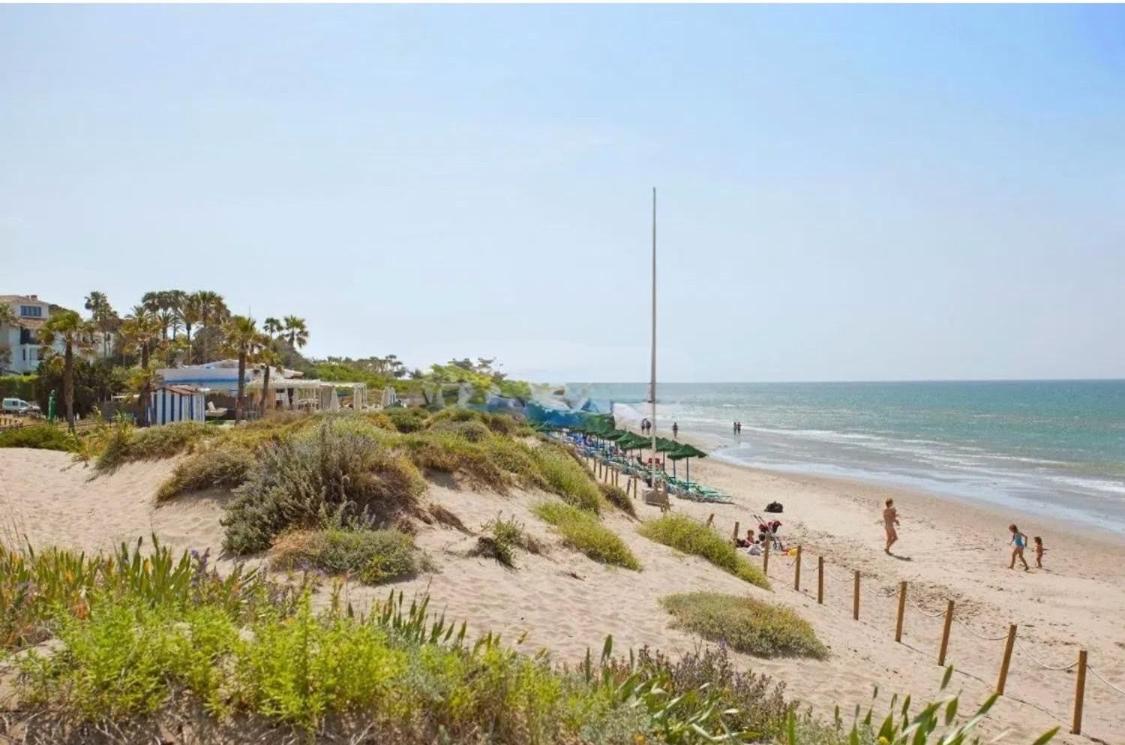 Marbella Pleasant Duplex By Elviria Las Dunas Beach Экстерьер фото